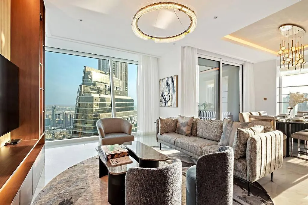 First Class 3Br Wtih Full Burj Khalifa & Fountain View Dubai Apartment
